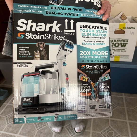 Shark Stain Striker - Picture 1 of 1
